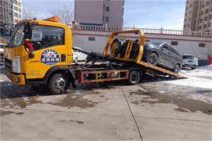 户县救援拖车费用怎么算